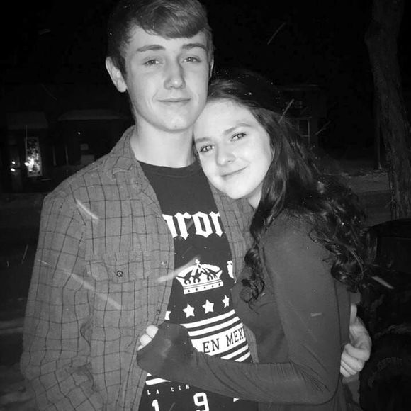 Meet your Posher, Danielle - Picture 1 of 1